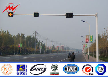 Китай поляк светофора Гр65 7М 4м/6м гальванизировал фонарные столбы дороги с кронштейном 9М поставщик