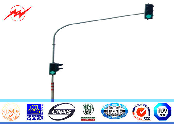 толщина Поляка 3mm уличного света движения 6m одиночным гальванизированная кронштейном