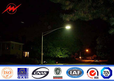 Горяче оцинкованные столбы уличных фонарей с цветной полиэстерной силовой накладкой