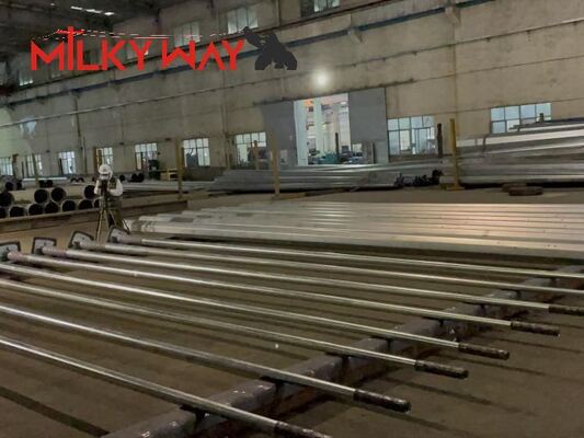 2.3m Глубина подземного завода Стальной силовой столб Горячее погружение Гальванизация Поверхностная обработка 15 лет Гарантия Поддержка линии электропередачи столб