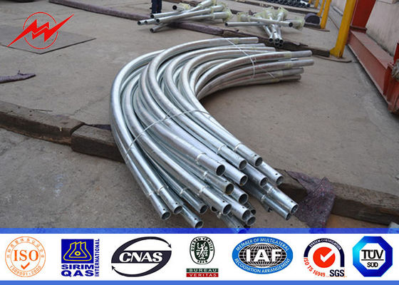 Фонарные столбы улицы К345 горячего погружения 8 м гальванизированные на открытом воздухе с двойной рукой